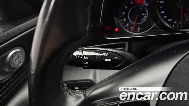 Hyundai AVANTE 2021 — photo 29