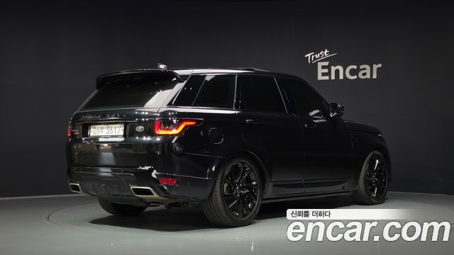 Land Rover Range Rover Sport 2019 — photo 2