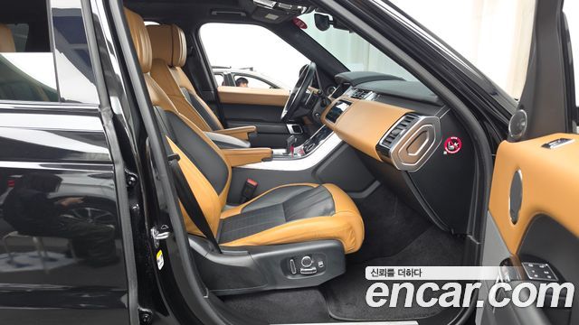 Land Rover Range Rover Sport 2019 — photo 17