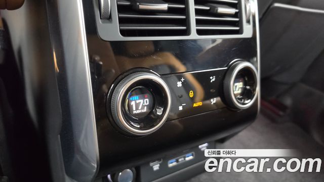 Land Rover Range Rover Sport 2019 — photo 25