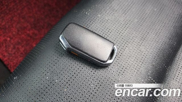 Kia K3 2019 — photo 28