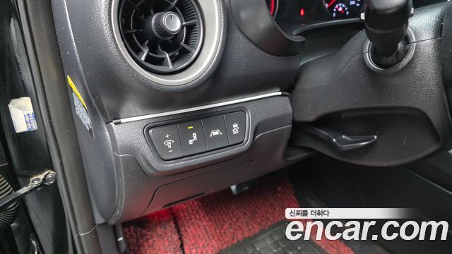 Kia K3 2019 — photo 29