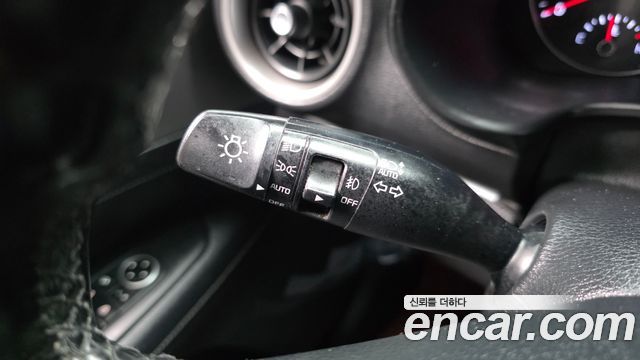 Kia K3 2019 — photo 31