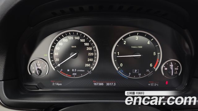 BMW 5-Series 2013 — photo 11