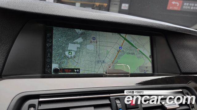 BMW 5-Series 2013 — photo 20