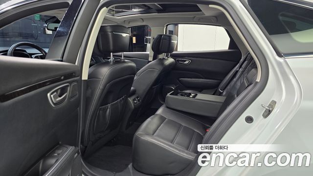 Renault Korea SM6 2016 — photo 12