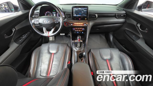 Hyundai Veloster 2018 — photo 10