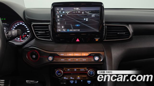 Hyundai Veloster 2018 — photo 18