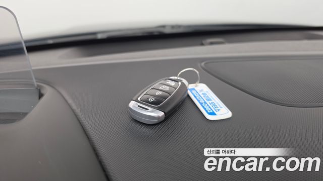 Hyundai Veloster 2018 — photo 21