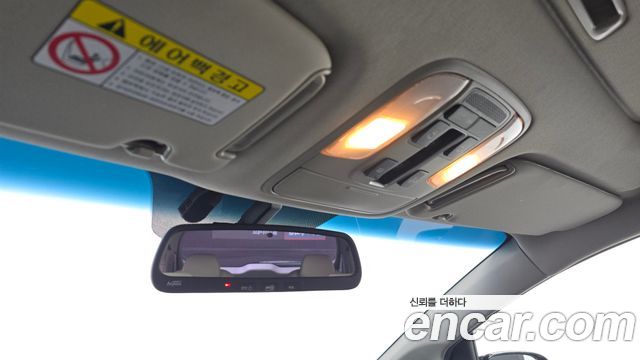 Kia Canival 2017 — photo 20
