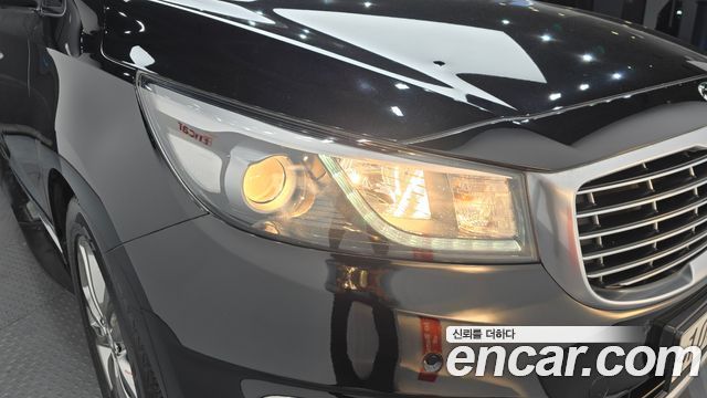 Kia Canival 2017 — photo 8