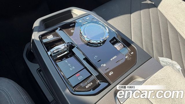 BMW iX 2026 — photo 9