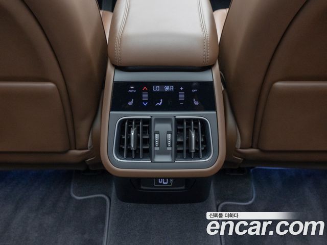 Maserati Grecale 2024 — photo 18