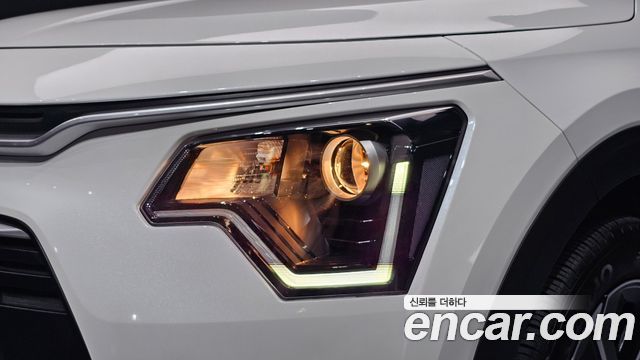 Kia Niro 2025 — photo 8