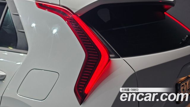 Kia Niro 2025 — photo 9