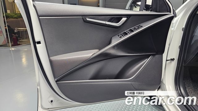 Kia Niro 2025 — photo 14