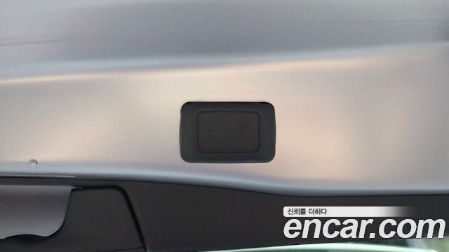 Toyota RAV4 2021 — photo 23