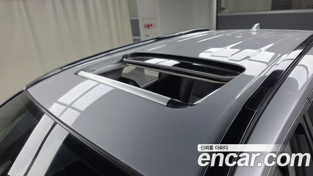 Toyota RAV4 2021 — photo 29