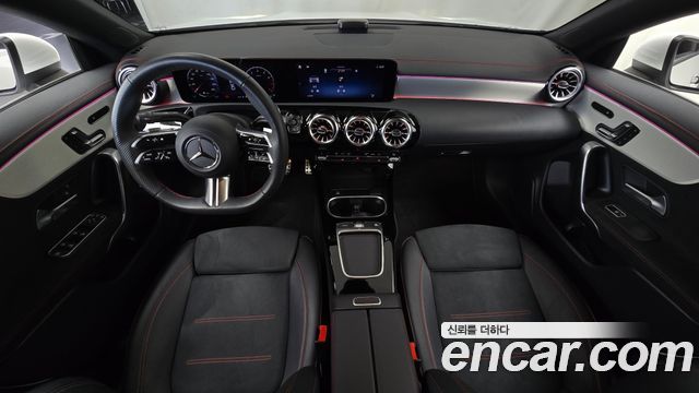 Mercedes-Benz CLA-Class 2024 — photo 10