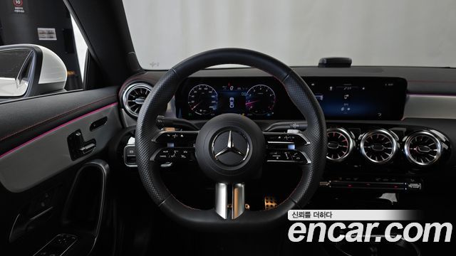 Mercedes-Benz CLA-Class 2024 — photo 19