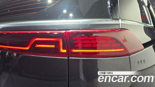 Kia Canival 2021 — photo 9