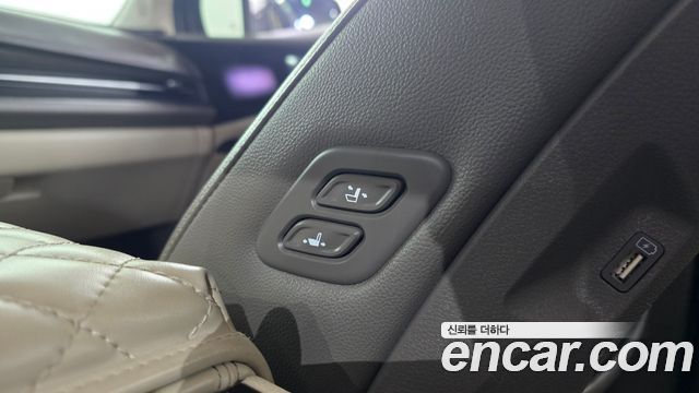 Kia Canival 2021 — photo 27