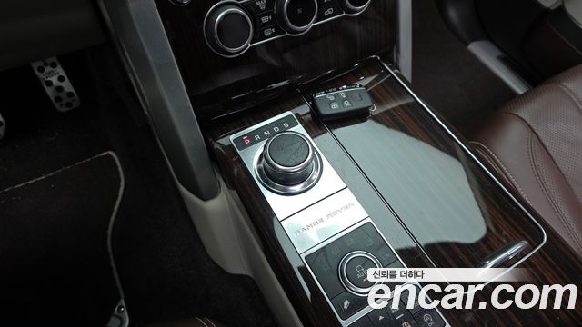 Land Rover Range Rover 2014 — photo 9