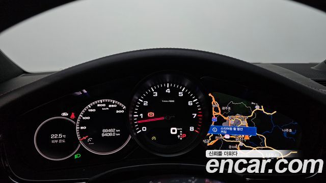 Porsche Panamera 2019 — photo 11