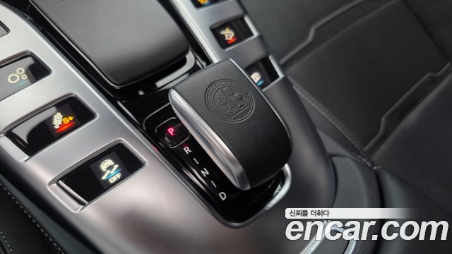 Mercedes-Benz AMG GT 2022 — photo 9