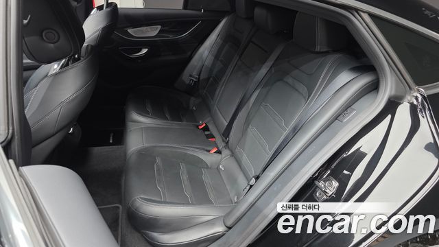 Mercedes-Benz AMG GT 2022 — photo 11