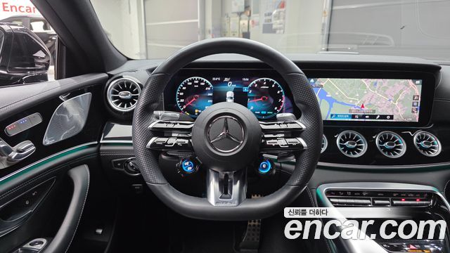 Mercedes-Benz AMG GT 2022 — photo 13