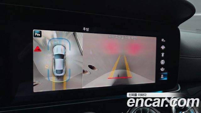 Mercedes-Benz AMG GT 2022 — photo 17