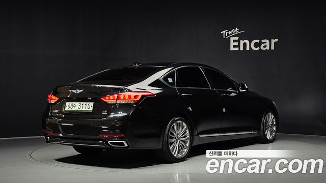 Genesis G80 2018 — photo 2