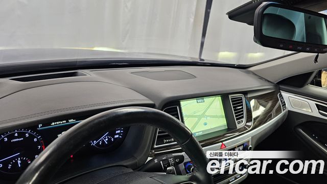 Genesis G80 2018 — photo 30