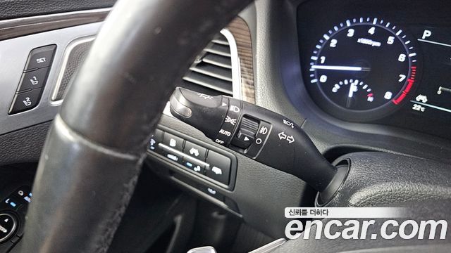 Genesis G80 2018 — photo 34