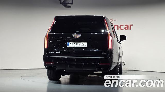 Cadillac Escalade 2025 — photo 4