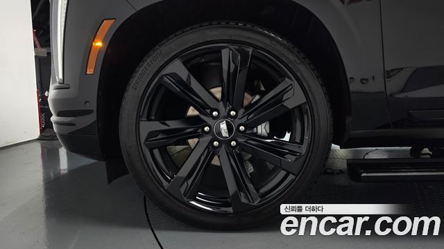 Cadillac Escalade 2025 — photo 5