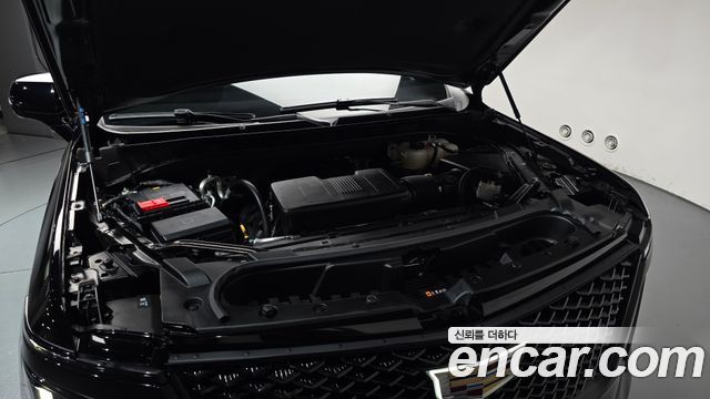 Cadillac Escalade 2025 — photo 6