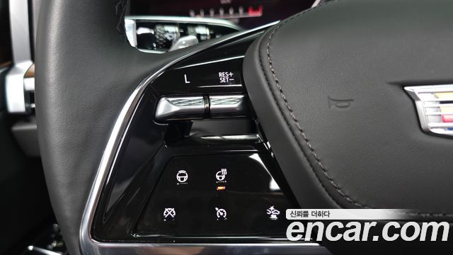Cadillac Escalade 2025 — photo 34