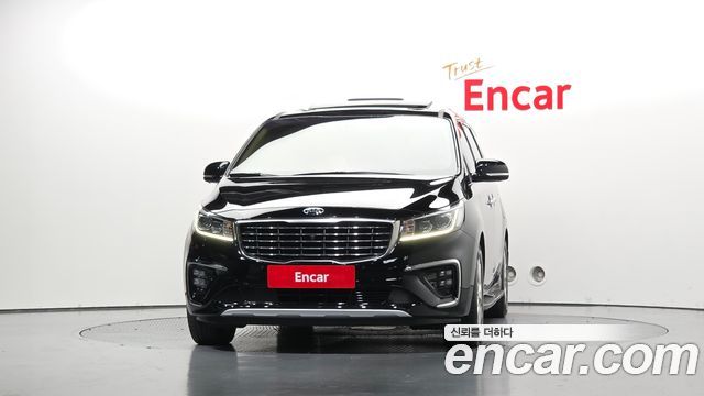 Kia Canival 2019 — photo 3