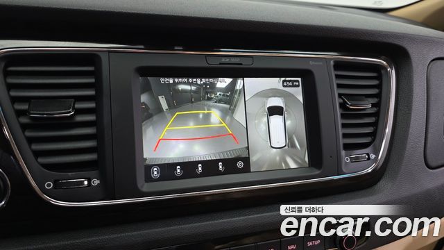 Kia Canival 2019 — photo 21
