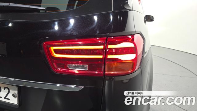 Kia Canival 2019 — photo 9