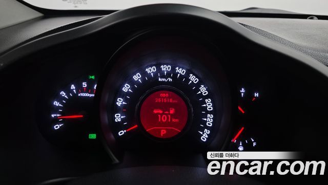 Kia Sportage 2013 — photo 8