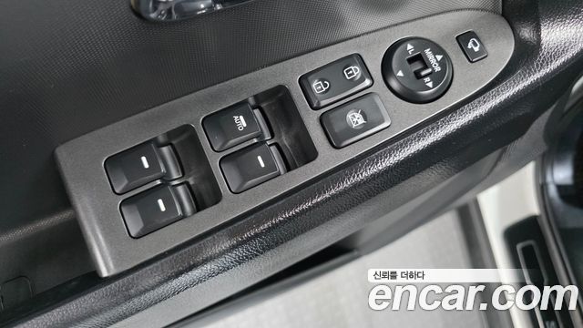 Kia Sportage 2013 — photo 12