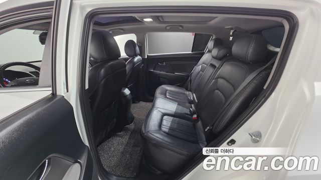 Kia Sportage 2013 — photo 18