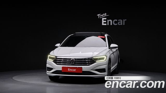 Volkswagen Jetta 2021 — photo 3