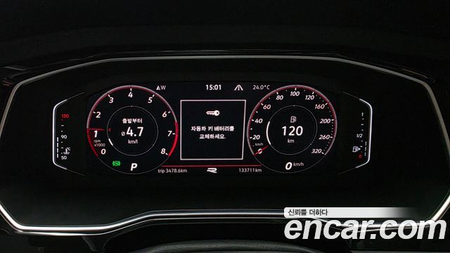 Volkswagen Jetta 2021 — photo 11