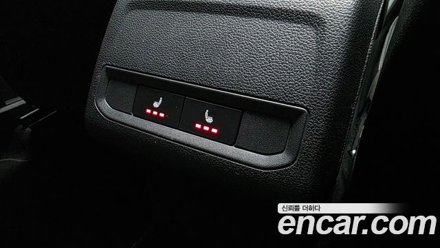 Volkswagen Jetta 2021 — photo 24