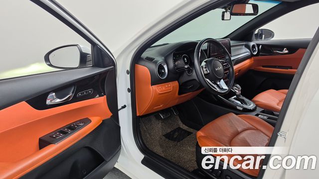Kia K3 2022 — photo 13