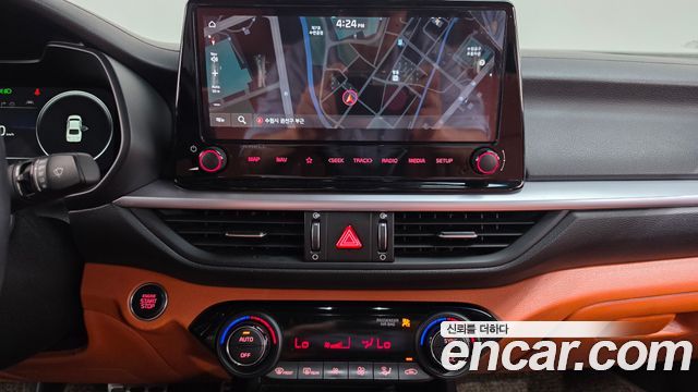 Kia K3 2022 — photo 18